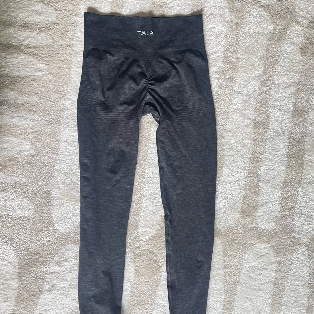 TALA seamless leggings scrunch small gray